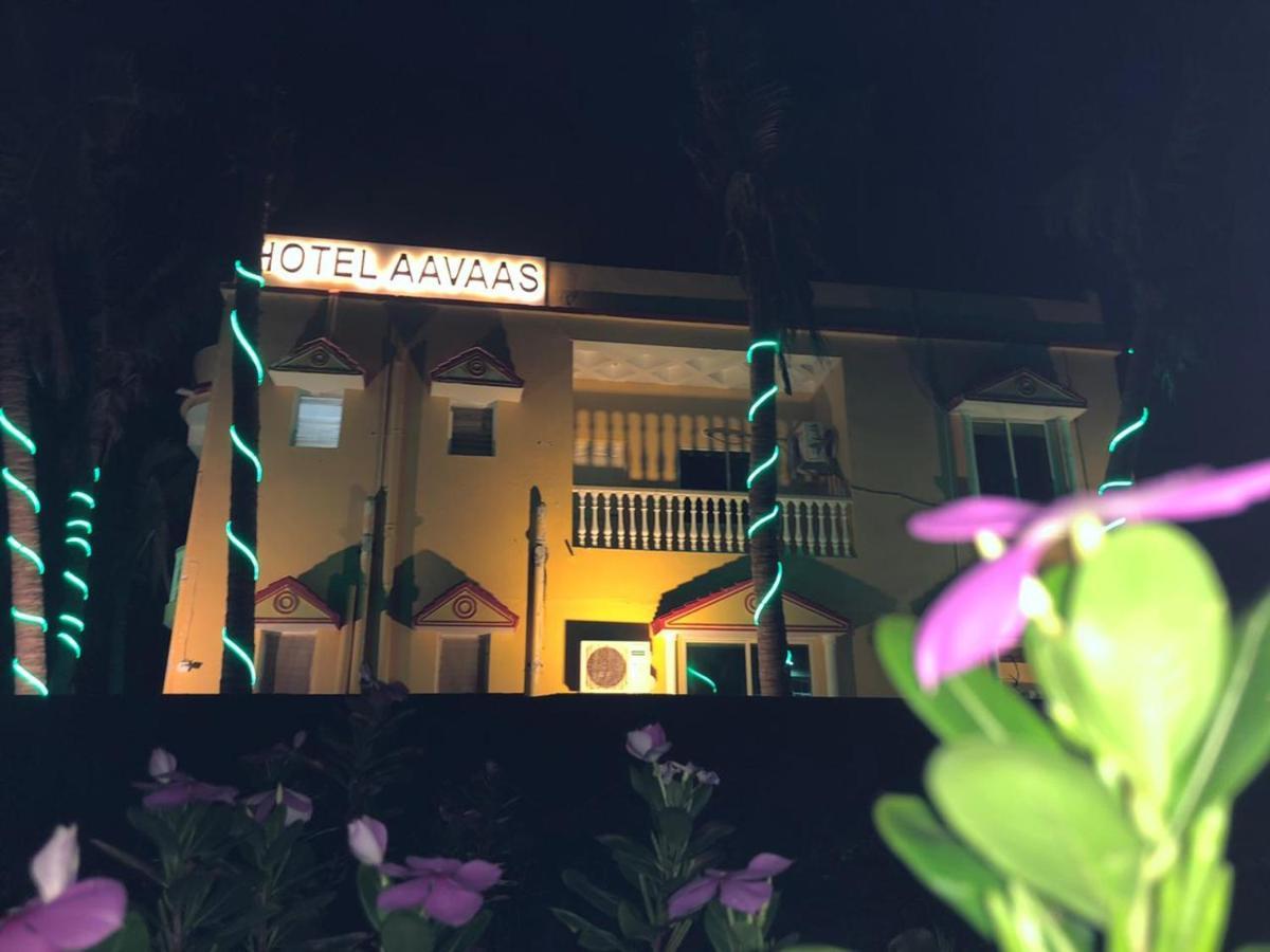 Hotel Aavaas Пури Экстерьер фото