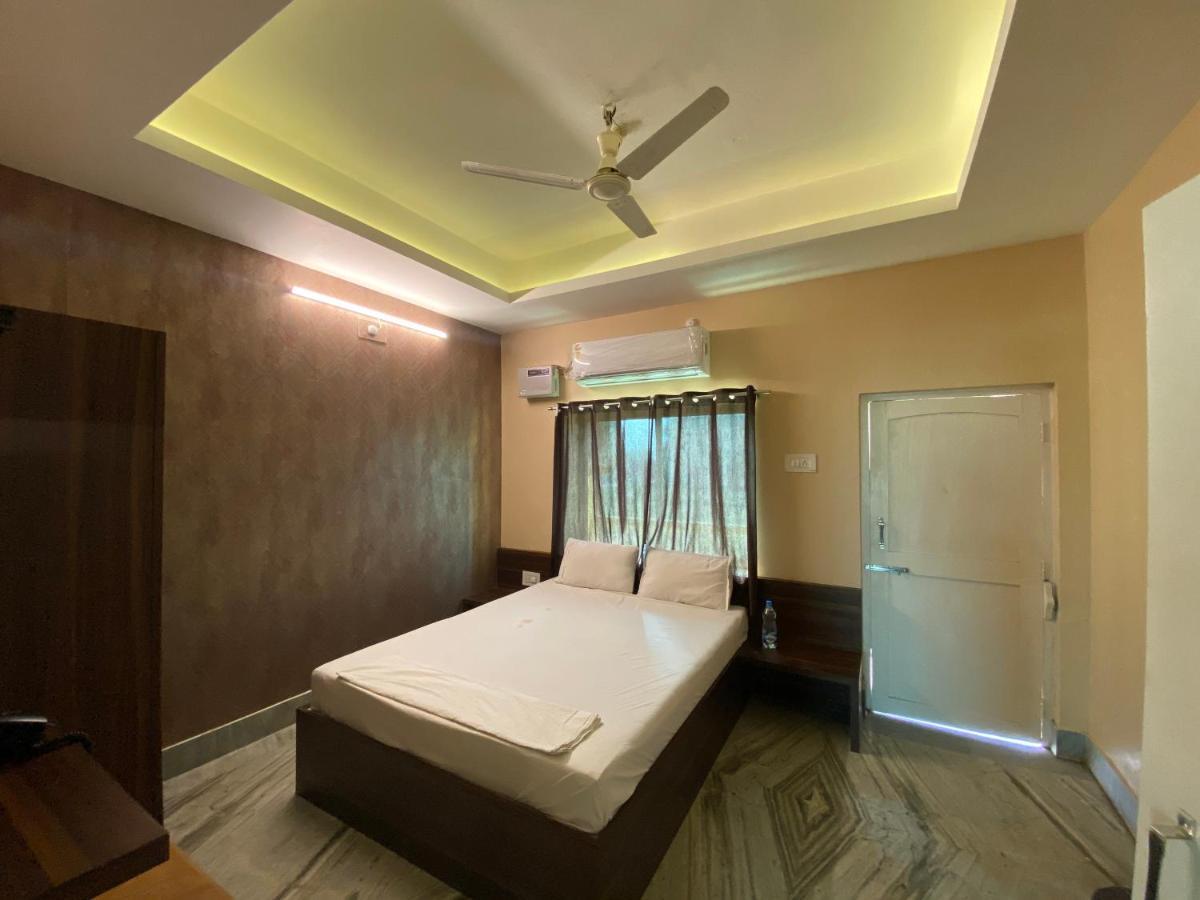 Hotel Aavaas Пури Экстерьер фото